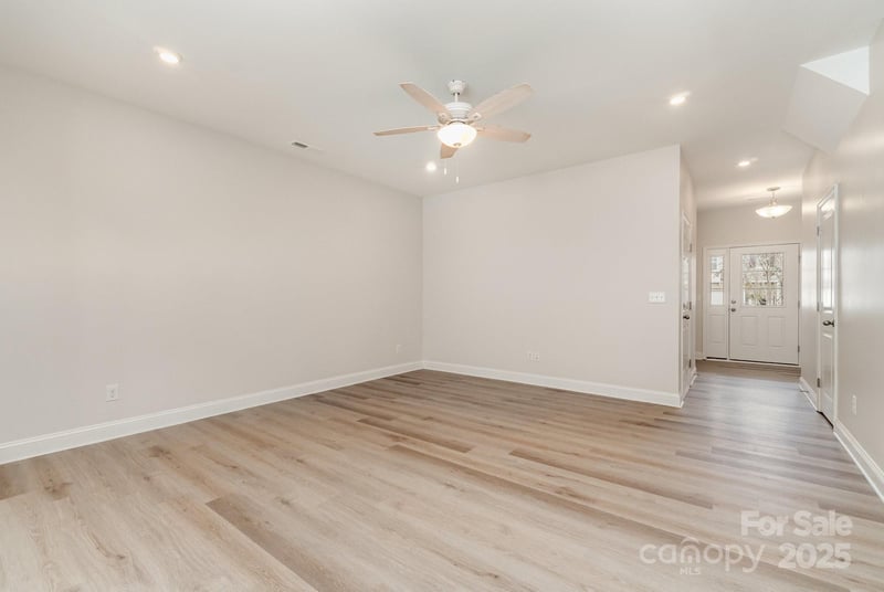 334 Embers Ln, Clover, SC 29710