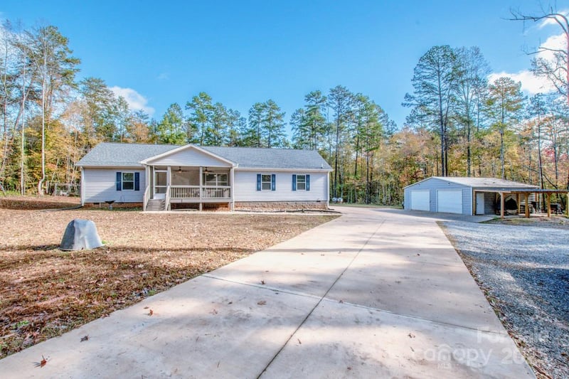 4901 Chapel Grove Rd, Gastonia, NC 28052