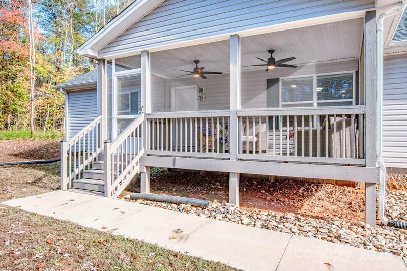 4901 Chapel Grove Rd, Gastonia, NC 28052