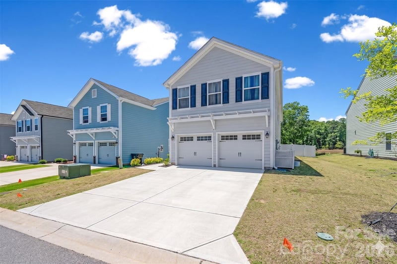 684 Candela Ct, York, SC 29745