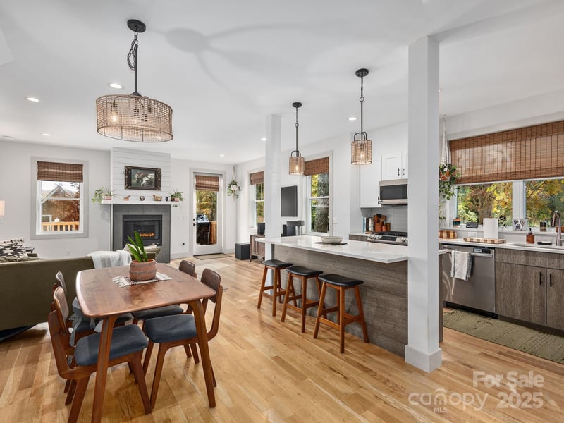 39 Cisco Rd, Asheville, NC 28805