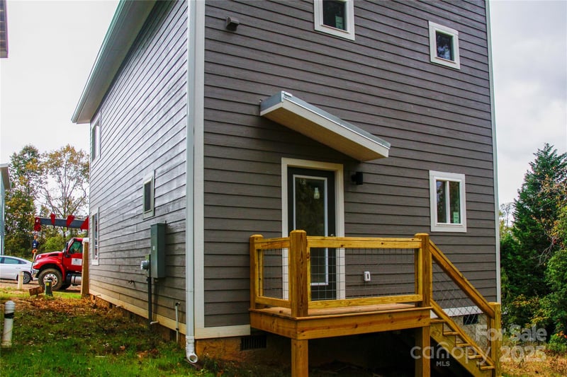 108 Lager Ln #108/110/112/103/105/107/1, Asheville, NC 28806