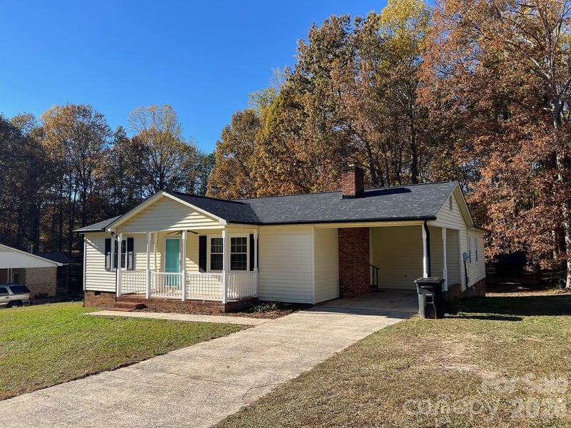 120 Oakley Dr, Gastonia, NC 28052
