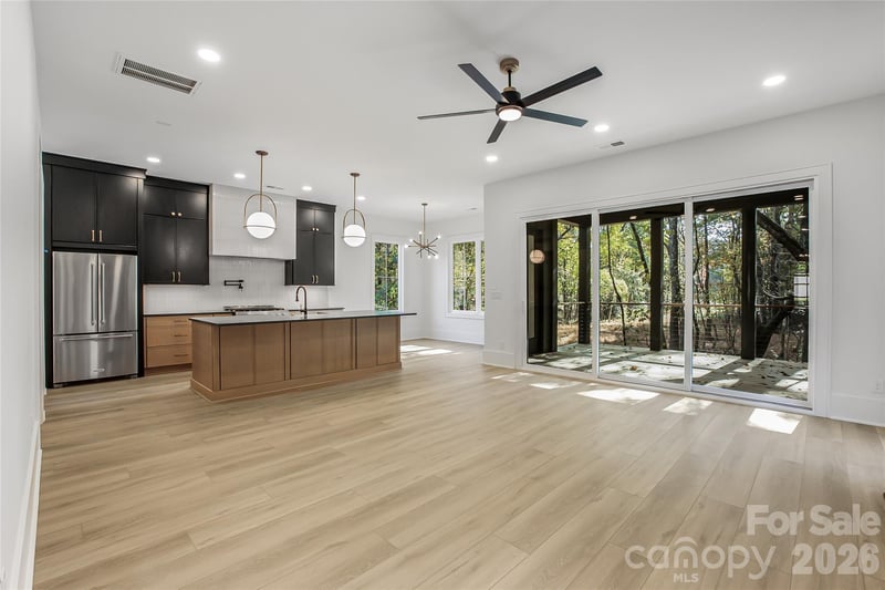 4221 Spring St, Matthews, NC 28105