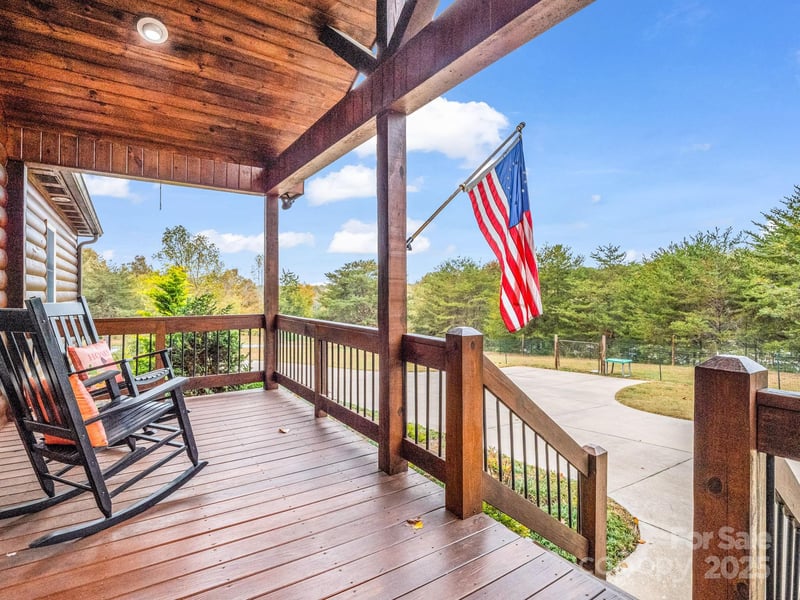 653 Moonlight Ps, Union Mills, NC 28167