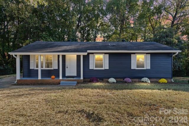 6134 Mayridge Dr, Charlotte, NC 28215