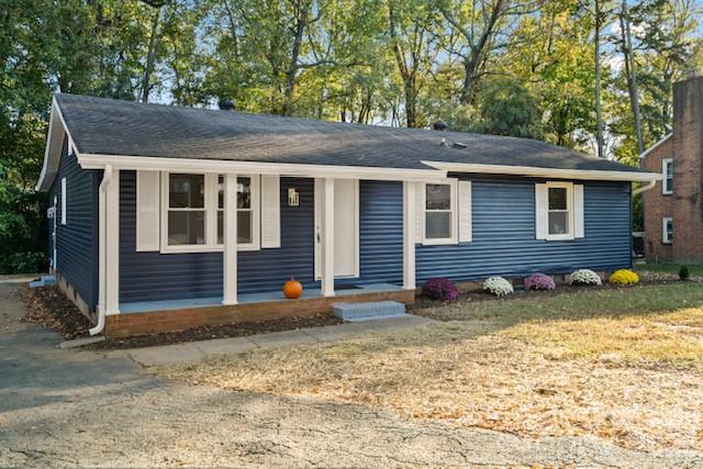 6134 Mayridge Dr, Charlotte, NC 28215