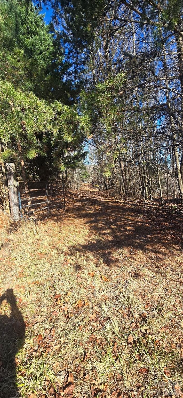 Gettys Rd, Ellenboro, NC 28040
