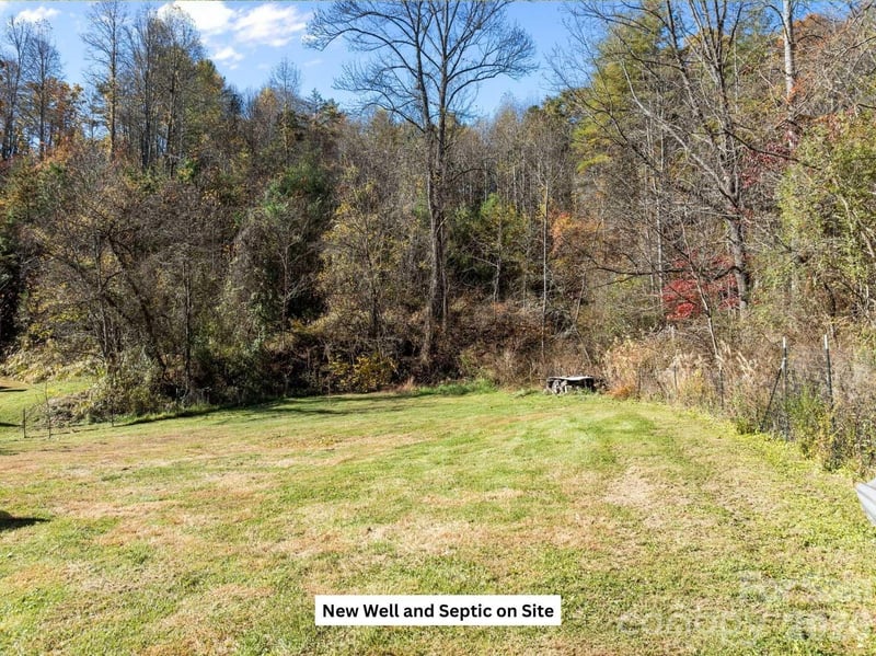 212 Gabriels Creek Rd, Mars Hill, NC 28754