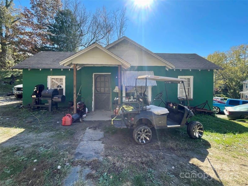 130 Lookout Rd, Asheville, NC 28804