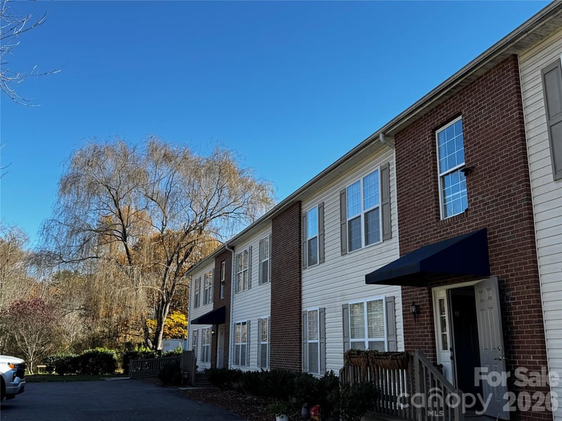 237 Camelot Dr #B, Waynesville, NC 28786