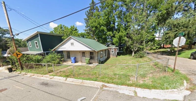 107 Bradley St, Asheville, NC 28806