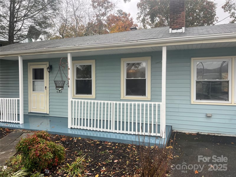 243 Governors Vw, Asheville, NC 28805