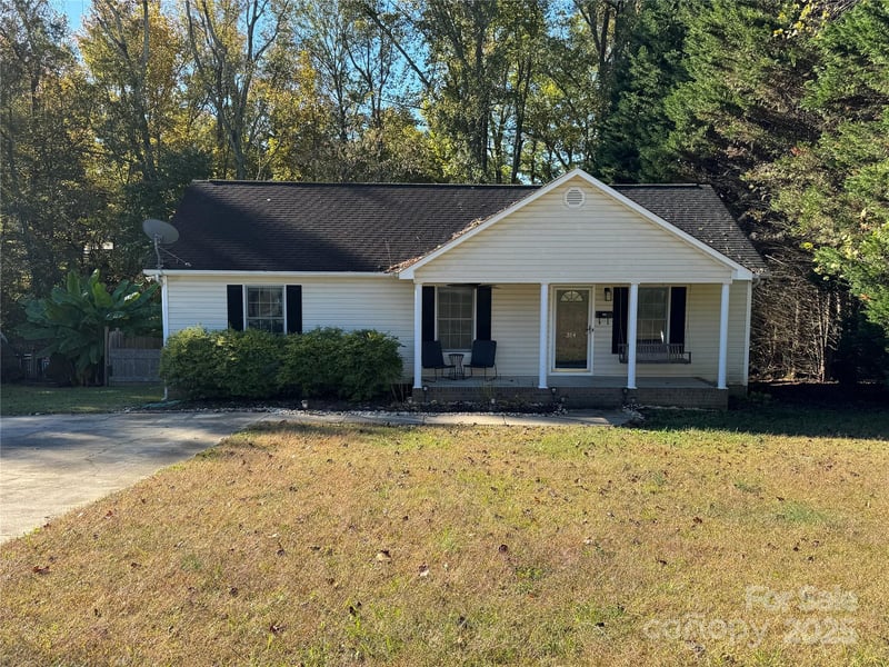 314 Louisiana Ave, Bessemer City, NC 28016