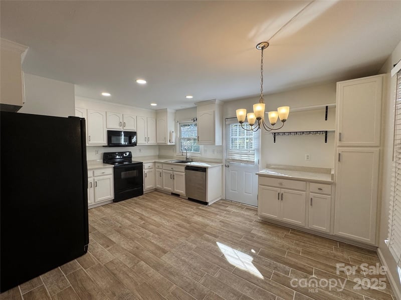 314 Louisiana Ave, Bessemer City, NC 28016