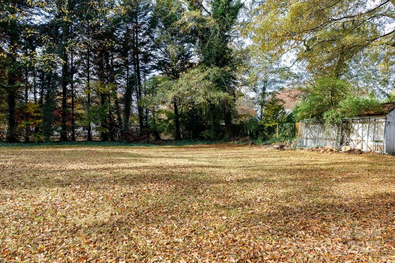 303 Kings Mountain St, Clover, SC 29710