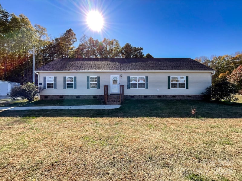 2800 Garden Glen Ct, Monroe, NC 28112