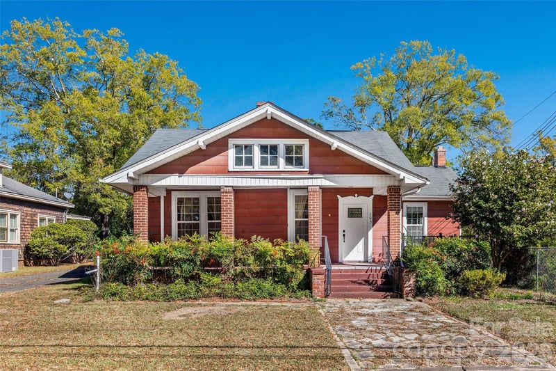 105 Foote St, Chester, SC 29706
