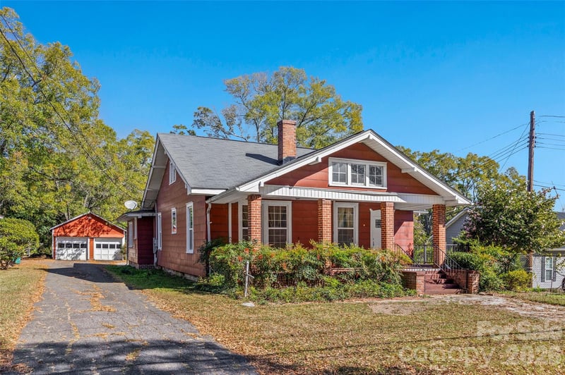 105 Foote St, Chester, SC 29706