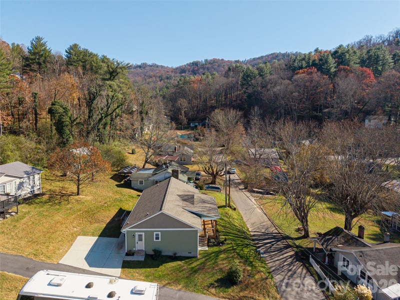 17 Sycamore St, Asheville, NC 28804