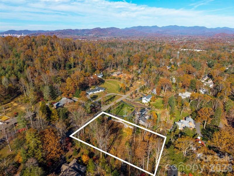 50 Forest Rd, Asheville, NC 28803