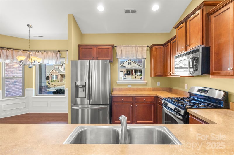 7208 Ogden Pl, Denver, NC 28037