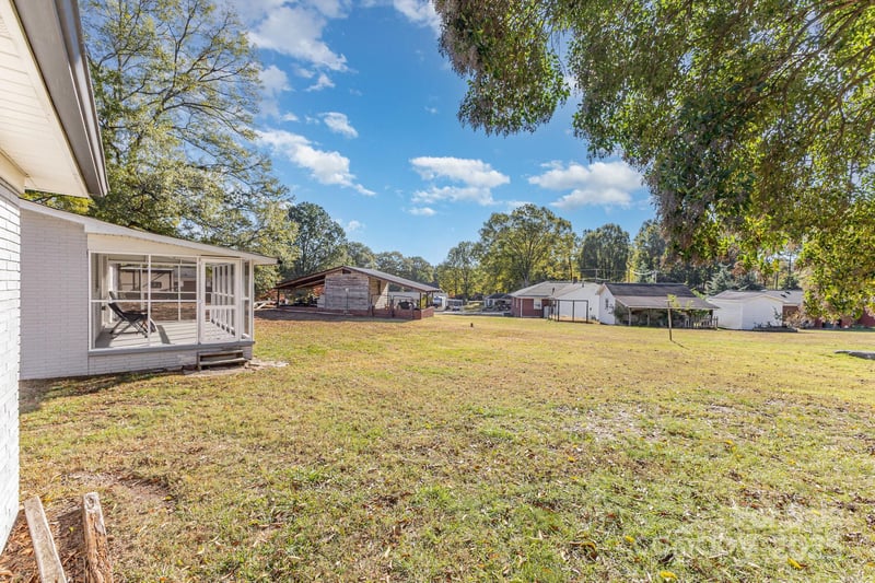41 Fleetwood Dr, Concord, NC 28027