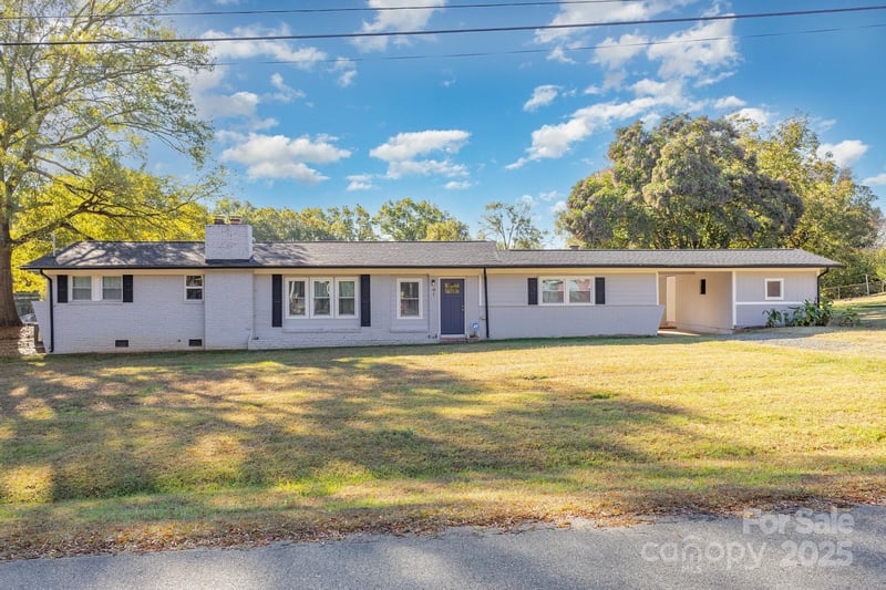 41 Fleetwood Dr, Concord, NC 28027