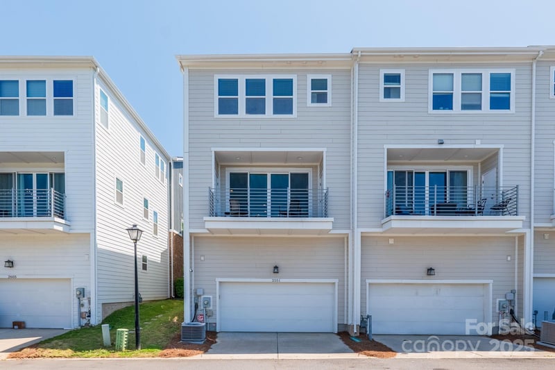 2551 Statesville Ave, Charlotte, NC 28206