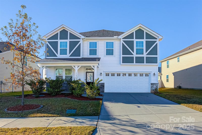 17030 Carolina Pine Row, Charlotte, NC 28278