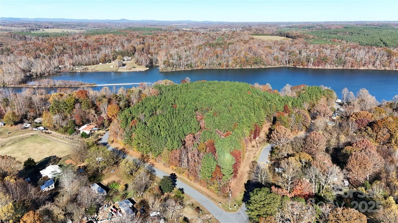 4270 Laurel Hill Rd, Claremont, NC 28610