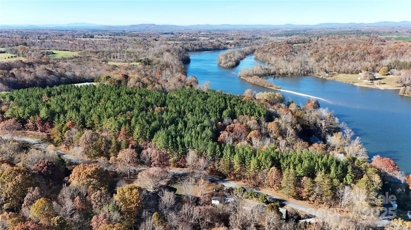 4270 Laurel Hill Rd, Claremont, NC 28610