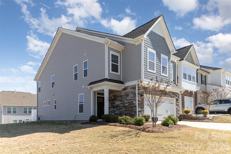 1243 Pebble Grove Dr #442, Clover, SC 29710