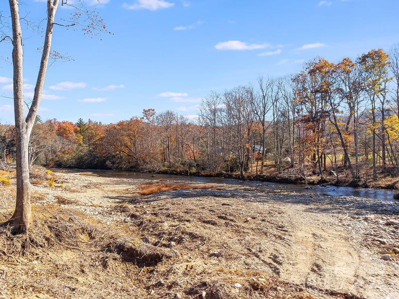 0000 State Hwy 80 S Hw, Burnsville, NC 28714