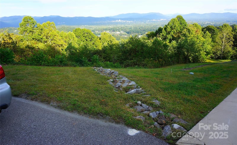 0 Woodpecker Ridge Ln #19, Asheville, NC 28806