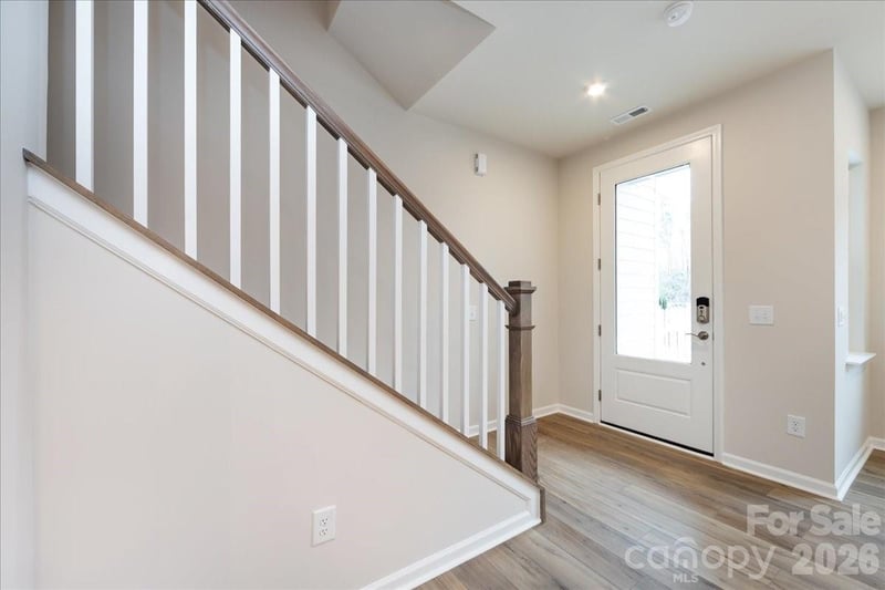 8430 Discovery Ln, Charlotte, NC 28216