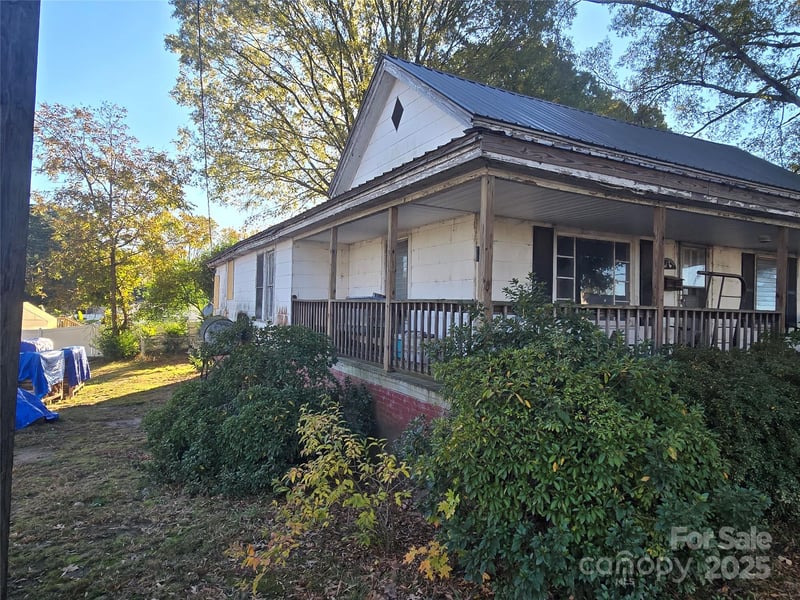 704 Sloop Ave, Kannapolis, NC 28083