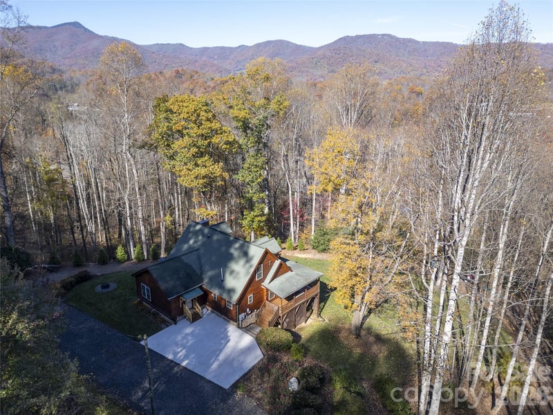 17 Aaron Way, Waynesville, NC 28786