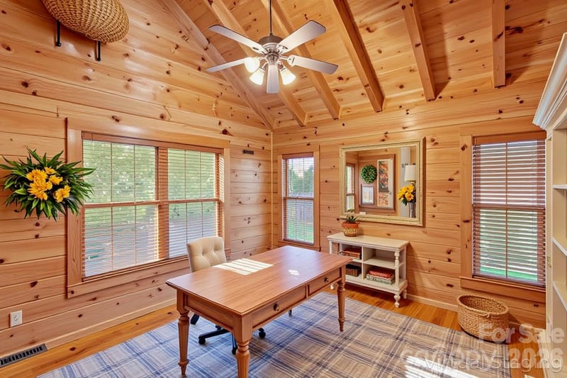 17 Aaron Way, Waynesville, NC 28786