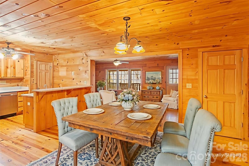 17 Aaron Way, Waynesville, NC 28786