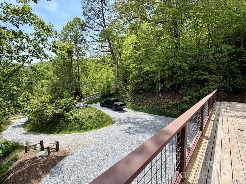 114 Phivo Dr, Balsam Grove, NC 28708