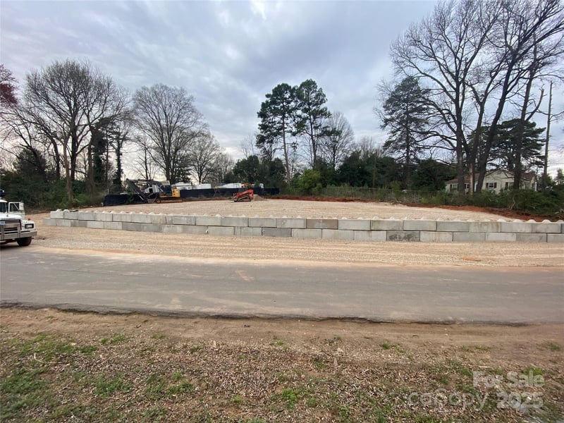 3555 Northerly Rd, Charlotte, NC 28206