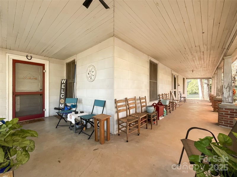 6993 Charlotte Hw, Lancaster, SC 29707
