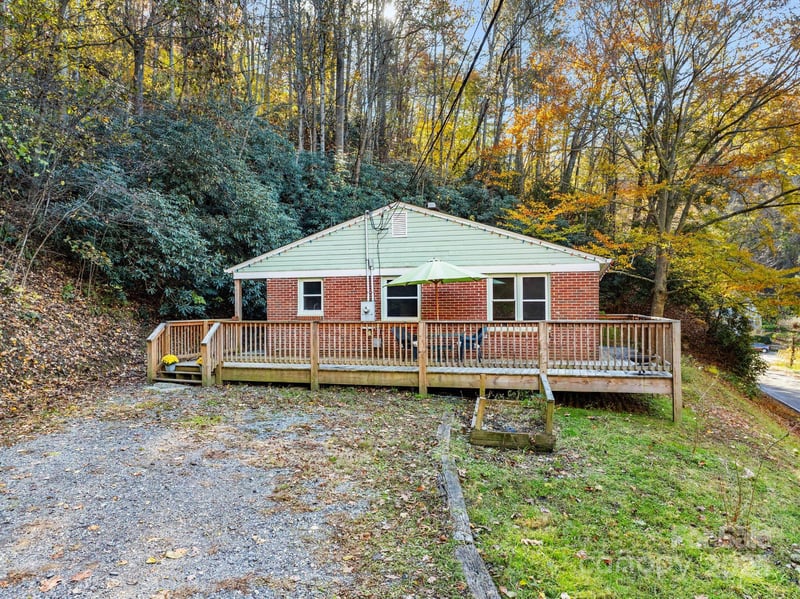 456 Rector Corner Rd, Marshall, NC 28753