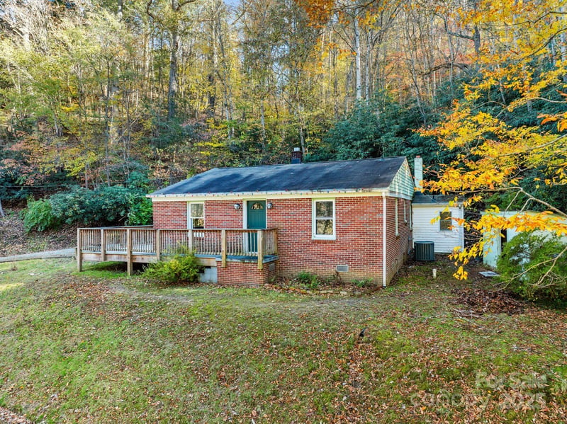 456 Rector Corner Rd, Marshall, NC 28753