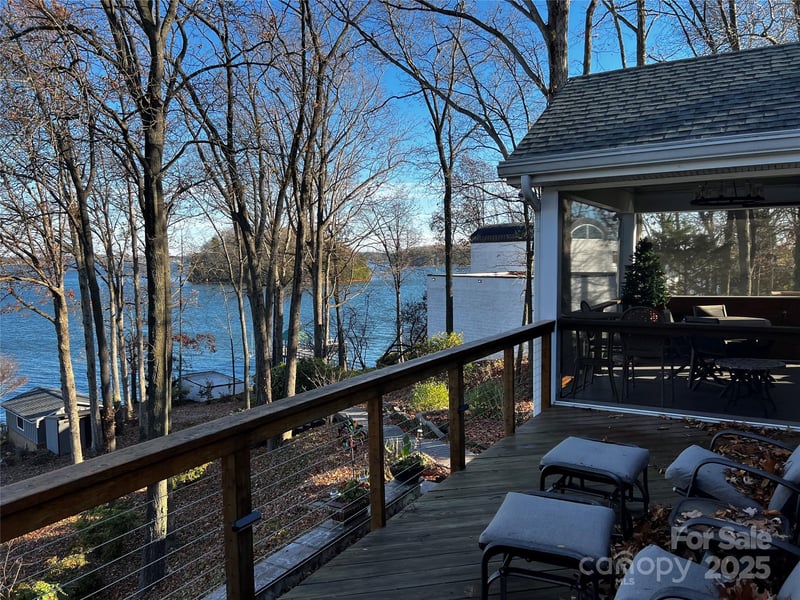 16318 Belle Isle Dr, Cornelius, NC 28031