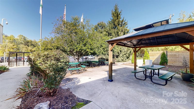 280 Cane Creek Rd, Fletcher, NC 28732