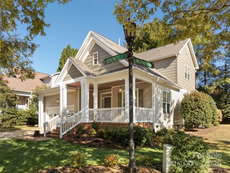 1501 Kentmere Ln, Asheville, NC 28803