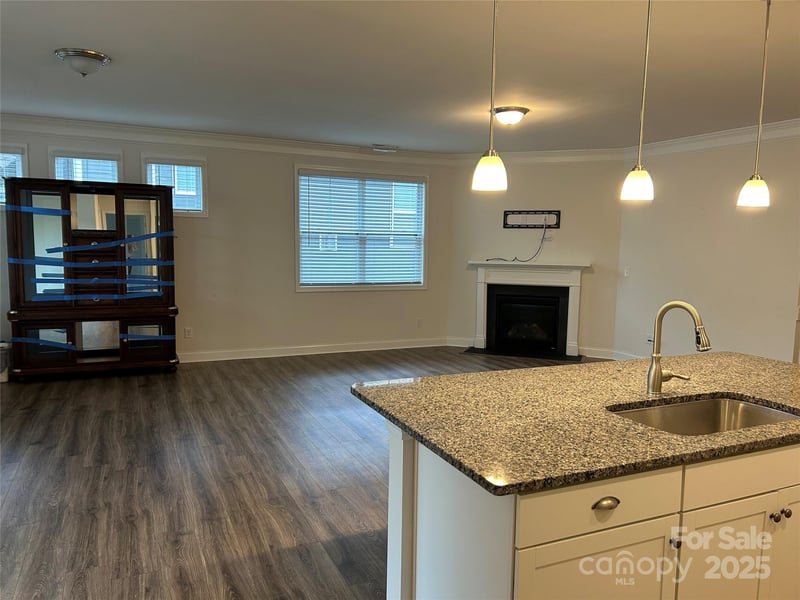 115 Cup Chase Dr #213, Mooresville, NC 28115