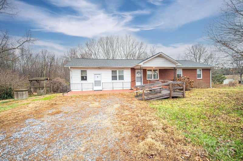 6331 Smith Rd, Vale, NC 28168